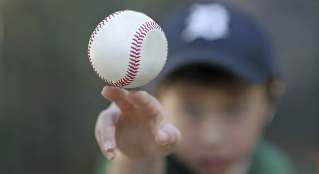 Child Pitching