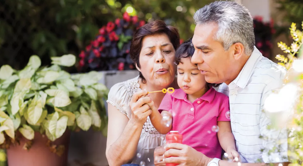 grandparents_blowing bubbles